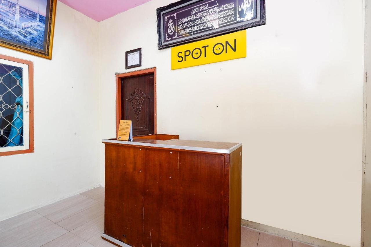 Spot On 2112 Homestay Lestari Dieng Syariah Diyeng Exterior photo